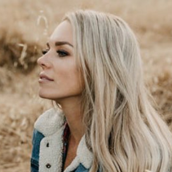 Meet your Posher, Chelsea - Picture 1 of 1